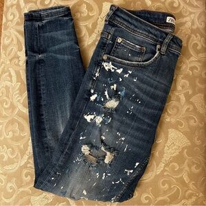 ❤️ SOLD❤️ ZARA Jeans Factory Distressed with Paint Splatter